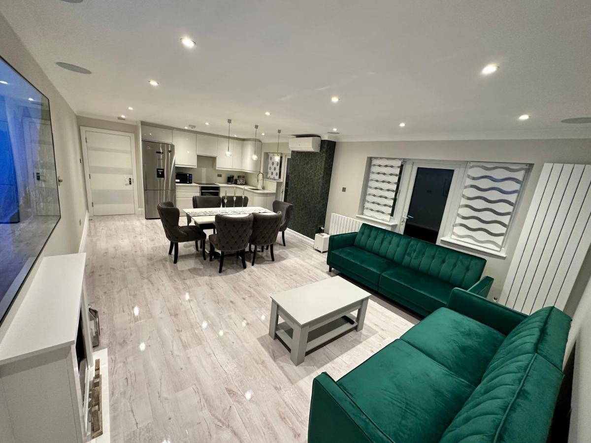 شقة Luxury House غرينفورد المظهر الخارجي الصورة